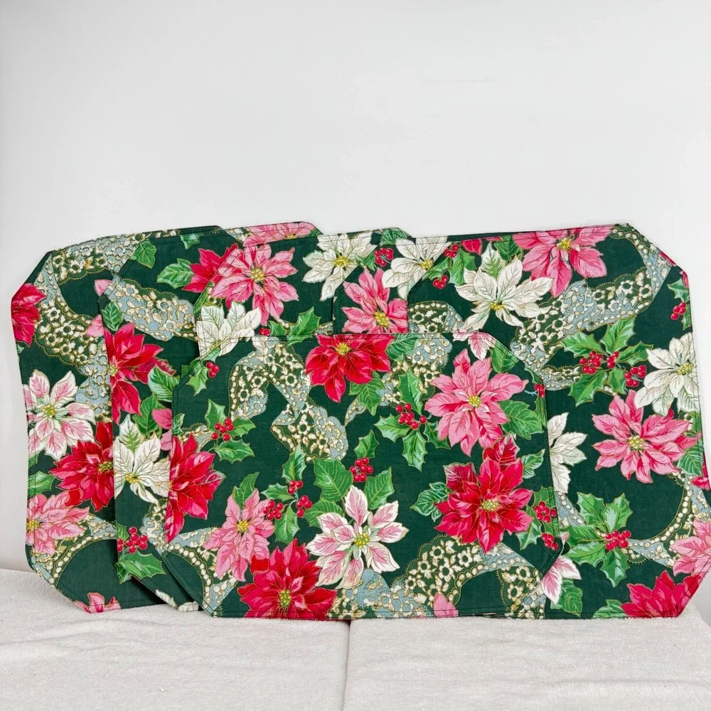 Christmas Poinsettia Placemat Set Holly Berry Green‎ Red Pink Table Decor